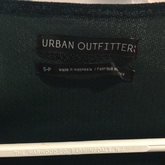 Green Urban Outfitters V-Neck Top - Picture 5 of 5